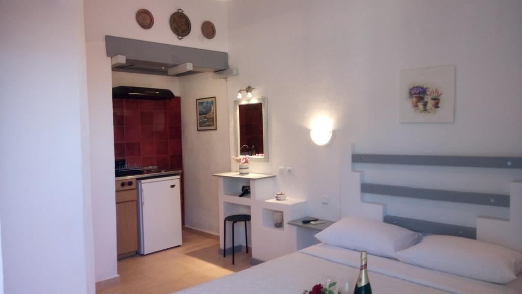Skyros Panorama Studios Bagian luar foto