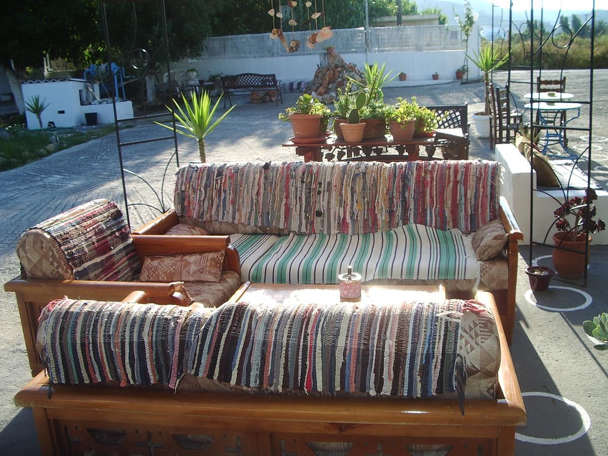 Skyros Panorama Studios Bagian luar foto